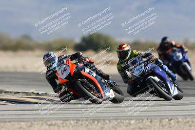 media/Dec-07-2025-CVMA (Sun) [[3e7d2de5dc]]/Race 4-Supersport Middleweight/